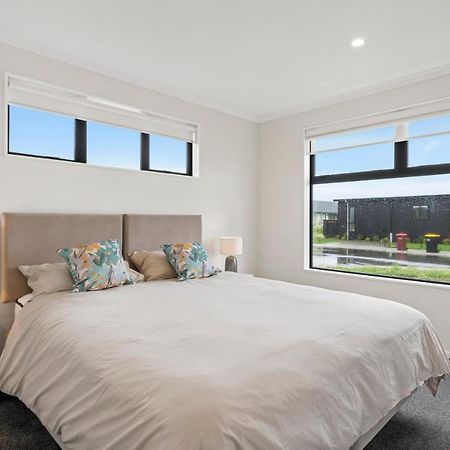 Pride Of Pinot - Martinborough Holiday Home Eksteriør billede